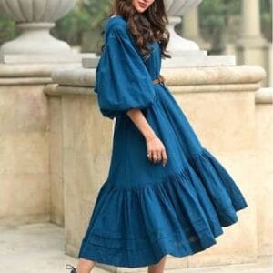 blue dress